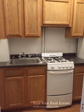 1334 Commonwealth Ave, Unit 4 in Boston, MA - Foto de edificio - Building Photo