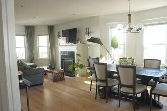 11 Silvey Pl in Somerville, MA - Building Photo - Building Photo