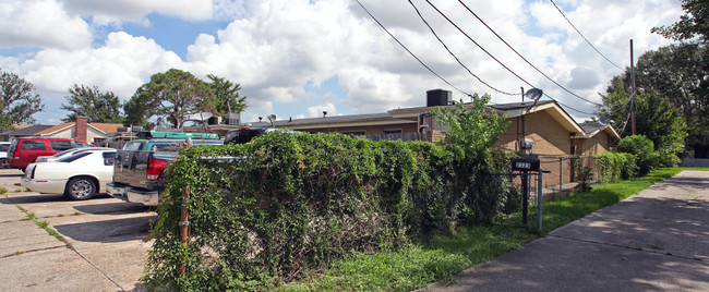 2301 Lafayette St in Gretna, LA - Building Photo - Building Photo