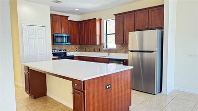 2713 Kinsey Dr in Kissimmee, FL - Building Photo - Building Photo