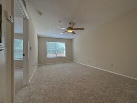 827 Camargo Way in Altamonte Springs, FL - Building Photo