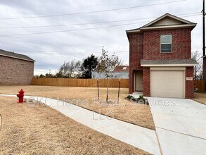 2318 Wolford Ct in Norman, OK - Building Photo - Building Photo