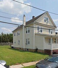 159 S 4th Ave, Unit Floor 2 in Manville, NJ - Foto de edificio - Building Photo