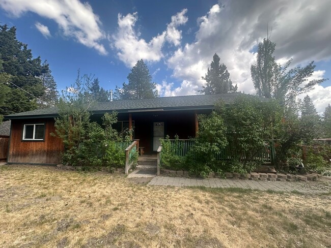 property at 1897 Arrowhead Ave