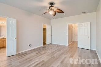 761 Meghann Ln in Waxahachie, TX - Foto de edificio - Building Photo