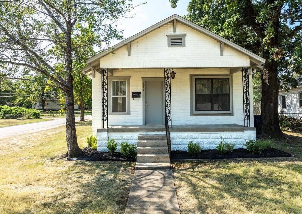 1520 S P St in Fort Smith, AR - Building Photo