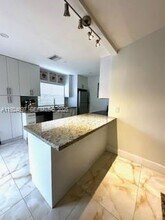 1542 Springside Dr in Weston, FL - Building Photo - Building Photo