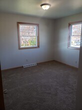 1506 Broad Ave NW in Canton, OH - Building Photo - Building Photo