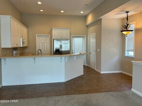 6722 Thomas Dr in Panama City Beach, FL - Building Photo - Building Photo