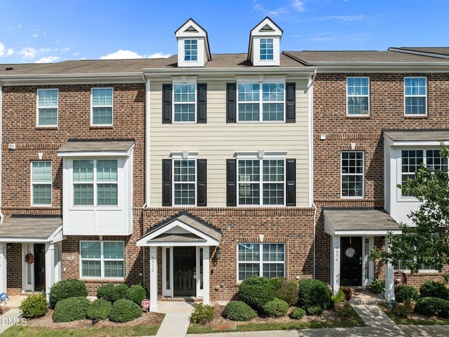 6052 Kentworth Dr, Unit 05-0204 in Holly Springs, NC - Building Photo - Building Photo