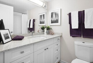 Edgehill Apartments Edmonton in Edmonton, AB - Building Photo - Building Photo