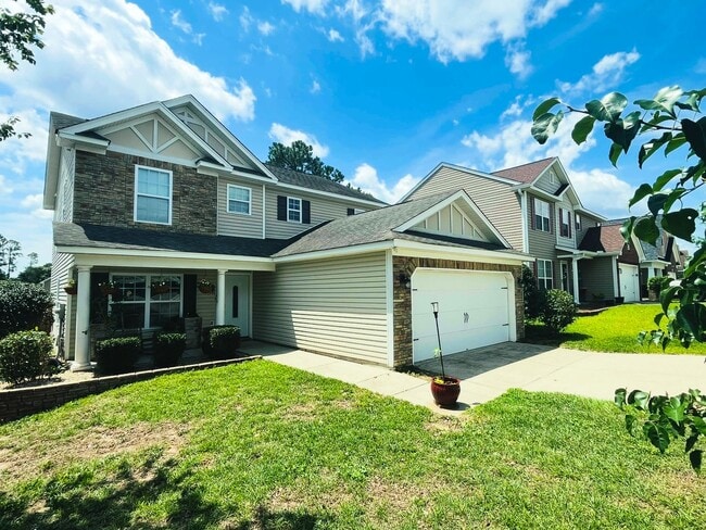 413 Calabash Ln