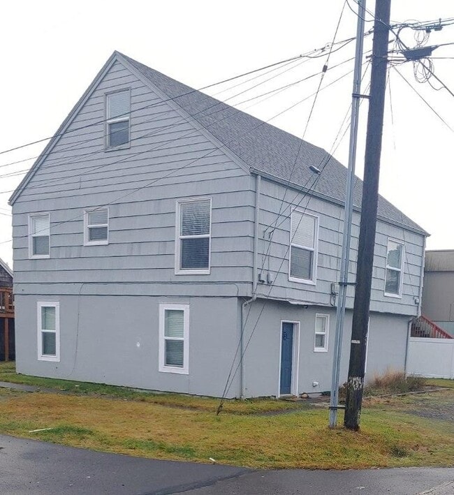 1700 California Ave S, Unit Apt. #3