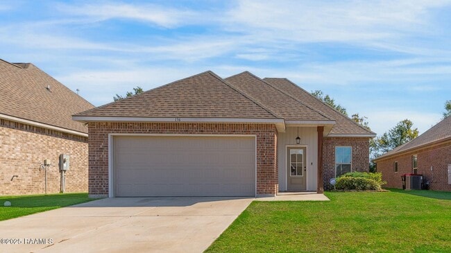 property at 136 Lightbourne Dr