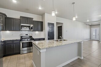 788 Plains Blackfoot Dr in Socorro, TX - Building Photo - Building Photo