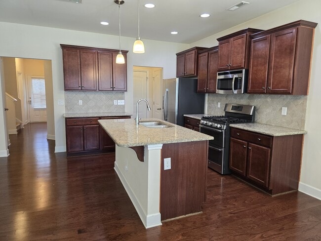 4014 Canterwood Dr in Greensboro, NC - Building Photo - Building Photo
