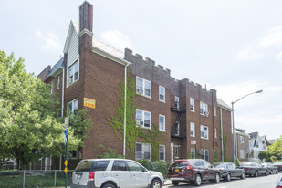 3405 71st St Apartments