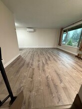 34228 Pittsburg Rd in Saint Helens, OR - Building Photo - Building Photo