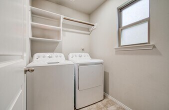 32038 Quail Terrace Ln in Shenandoah, TX - Building Photo - Building Photo