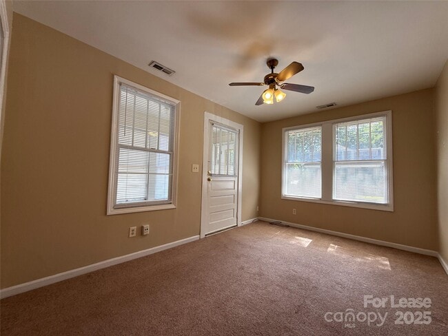 1433 Pecan Ave in Charlotte, NC - Building Photo - Building Photo
