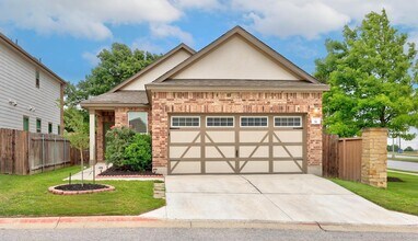 2950 E Old Settlers Blvd in Round Rock, TX - Building Photo - Building Photo