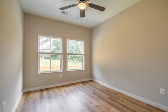 124 Woodland Dr in Greenville, SC - Building Photo - Building Photo