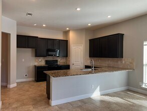 9304 Turner Ave in Lubbock, TX - Building Photo - Building Photo