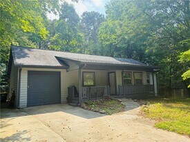 5345 Sugar Ridge Dr in Sugar Hill, GA - Building Photo