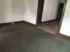 429 Forest Ave
