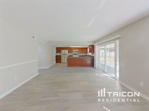 7913 Singing Ct Pl in Tampa, FL - Building Photo - Building Photo