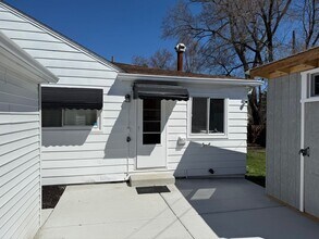 303 W Ainsworth St in Ypsilanti, MI - Building Photo - Building Photo