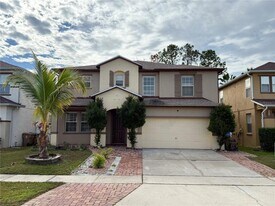 1037 Berkeley Dr in Kissimmee, FL - Building Photo
