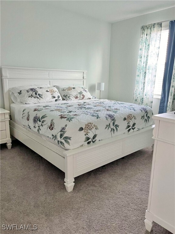 property at 15275 Grn Acrs Ave