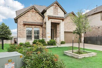 802 Clearwell St in Cedar Park, TX - Building Photo - Building Photo