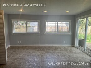 20709 36th Ave W in Lynnwood, WA - Building Photo - Building Photo