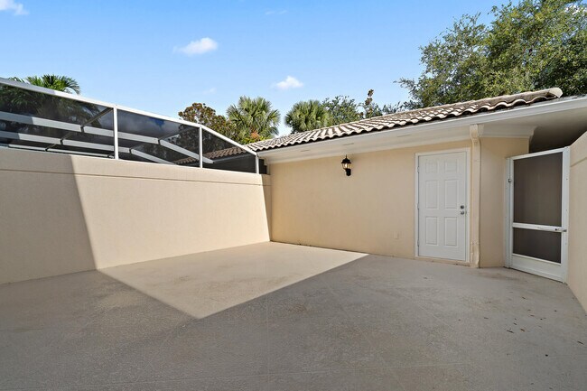 1877 Frederick Small Rd in Jupiter, FL - Building Photo - Building Photo