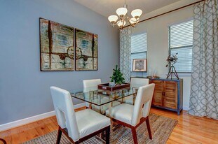 1319 Birdsall St in Houston, TX - Building Photo