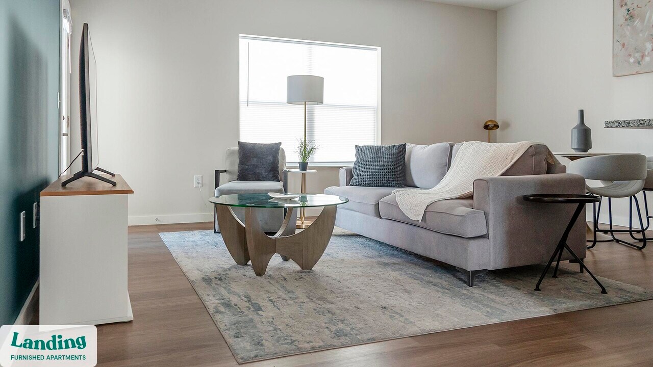 9906 Runway Dr in Indianapolis, IN - Building Photo