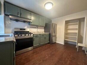 917 Ellsworth St, Unit 2 in Philadelphia, PA - Building Photo - Building Photo