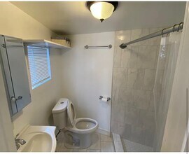 261 S Ave 52, Unit B in Los Angeles, CA - Building Photo - Building Photo