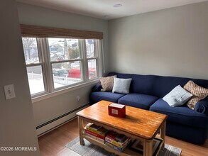 101 Center Ave in Keansburg, NJ - Building Photo - Building Photo