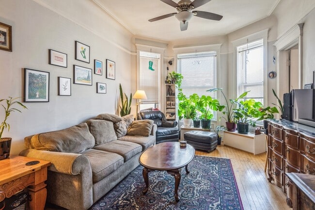 3140 N Kenmore Ave in Chicago, IL - Building Photo - Building Photo