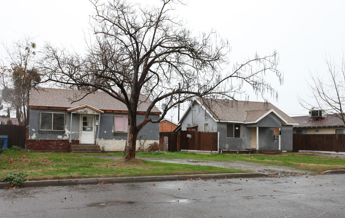 753-755 Angelus St in Turlock, CA - Building Photo