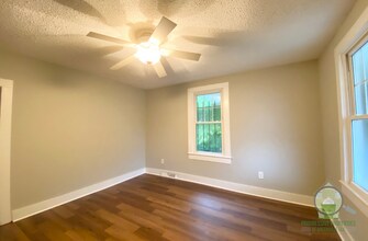 1523 Hampton Ave in Greenville, SC - Building Photo - Building Photo