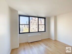 EAST 49 STREET, Unit 10J in New York, NY - Building Photo - Building Photo