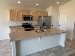 6426 San Isabel Ave in Loveland, CO - Building Photo - Building Photo