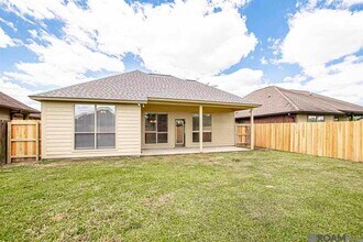 9015 Westlake Ave in Baton Rouge, LA - Building Photo - Building Photo