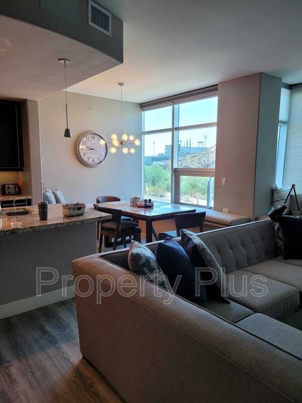 140 E Rio Salado Pky in Tempe, AZ - Building Photo - Building Photo