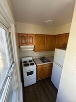 52 McKinley Ave in Bridgeport, CT - Building Photo