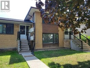 15 Cannon Rd in Toronto, ON - Building Photo - Building Photo